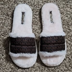 Michael Michael Kors Faux Fur Slippers Size 8